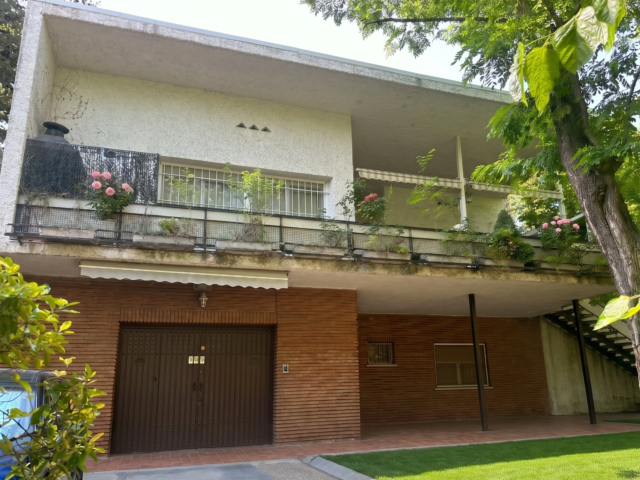 Fachada de Otra forma de vivir Madrid